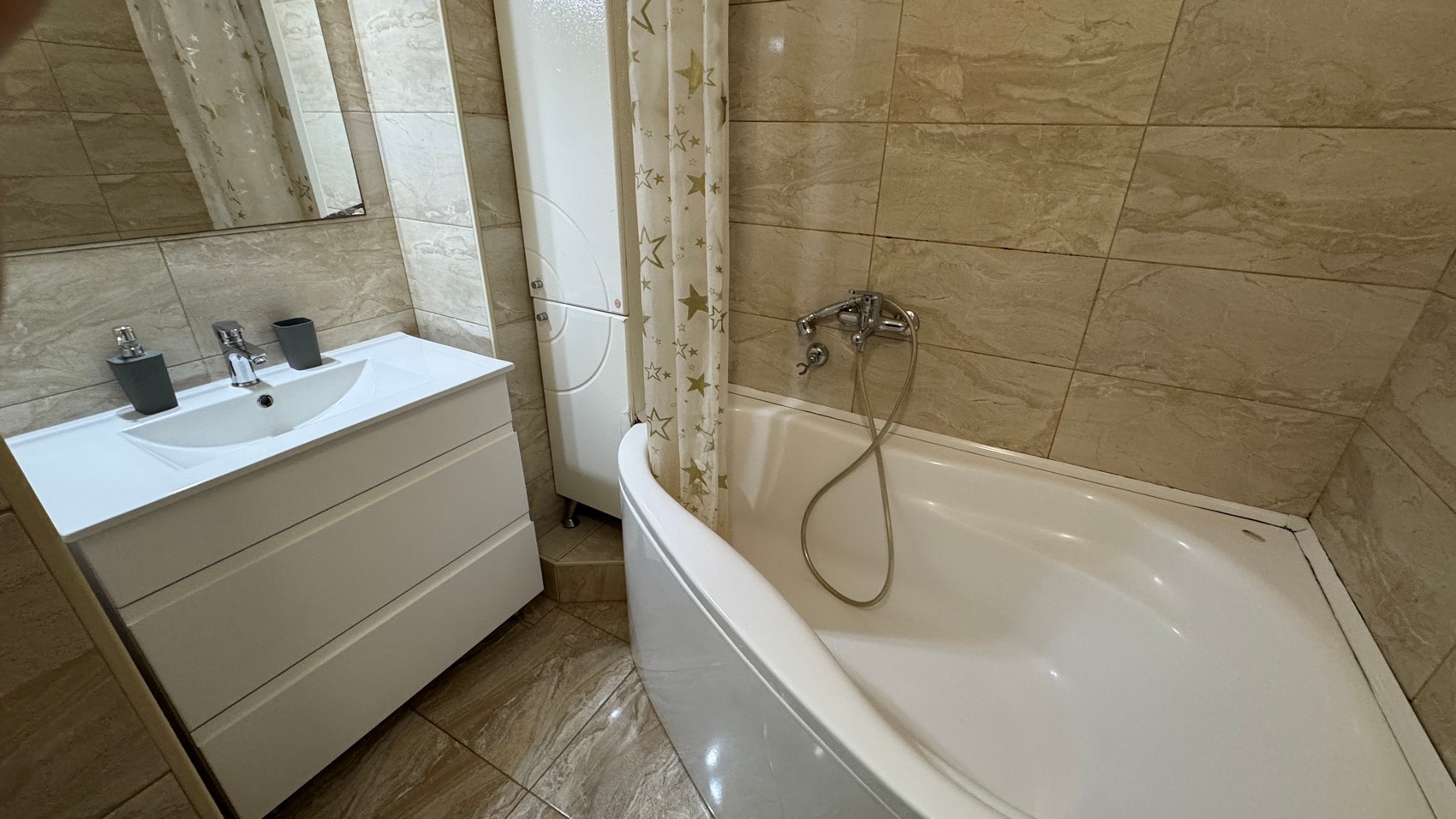3-room apartment with 3 balconies, 108 m² - 10