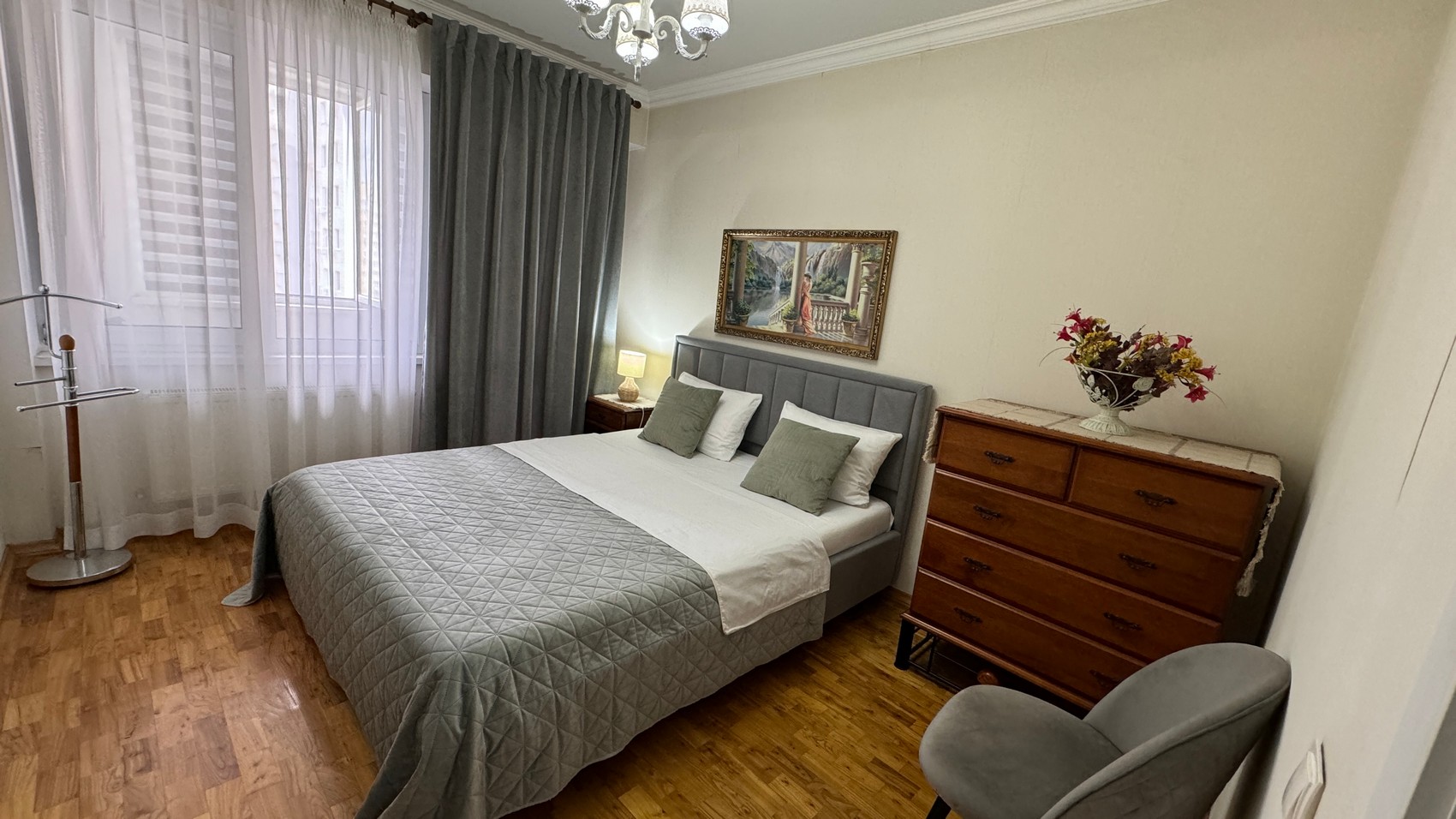 3-room apartment with 3 balconies, 108 m² - 2