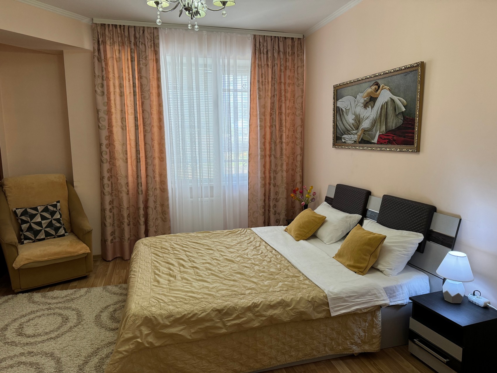 2-комнатная квартира, 86 м²
